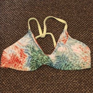Reversible bikini top